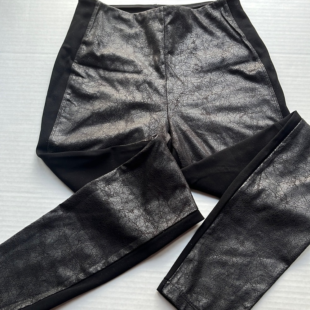 Lysee leggings faux leather front in black